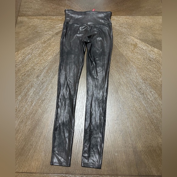 SPANX PETITE FAUX LEATHER LEGGINGS, Petite Small, Black - Picture 10 of 12